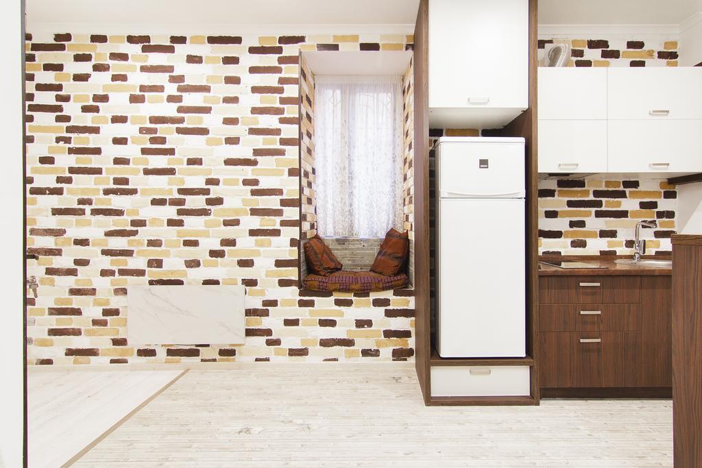 Club Suite Near Deribasovskaya オデッサ エクステリア 写真
