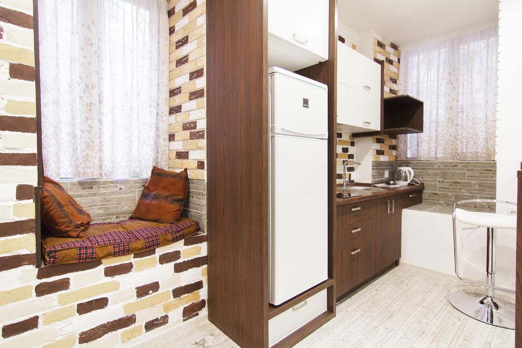 Club Suite Near Deribasovskaya オデッサ エクステリア 写真